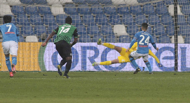 UFFICIALE - La Fifa cambia la regola, durante i rigori i portieri non potranno più farlo