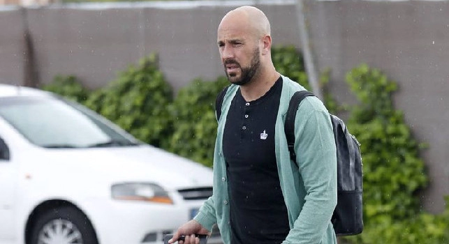 AS - Pepe Reina torna ufficialmente al Villarreal