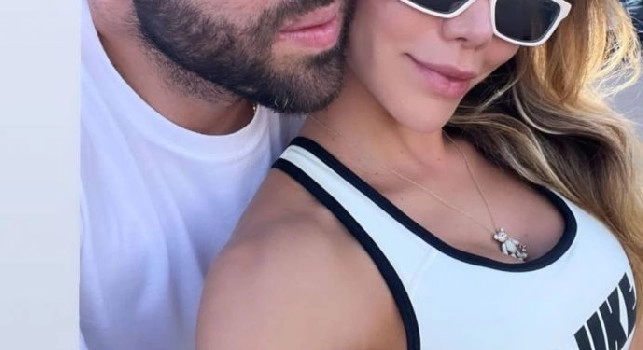 Ospina e famiglia a Napoli: ultimo saluto alla città? | FOTO
