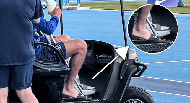 Chelsea, Broja ko! Stivale protettivo al piede sinistro e allenamento interrotto