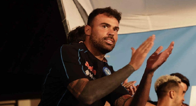 Il Giornale - Petagna sul mercato perch&egrave; infatuato di un'inviata tv gi&agrave; impegnata con un dirigente del club
