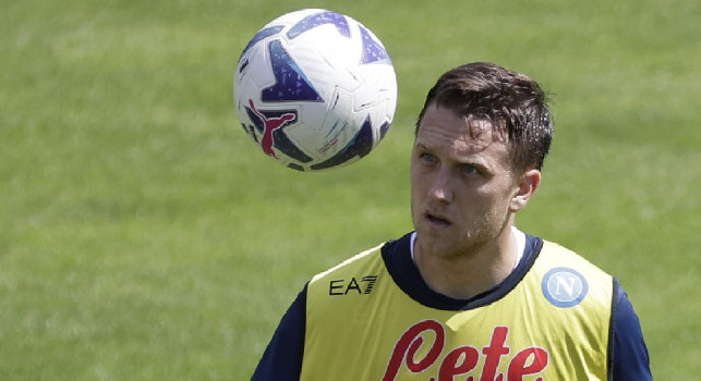 Repubblica - Il West Ham alza l'offerta per Zielinski: 35 milioni al Napoli! Resta da convincere il polacco