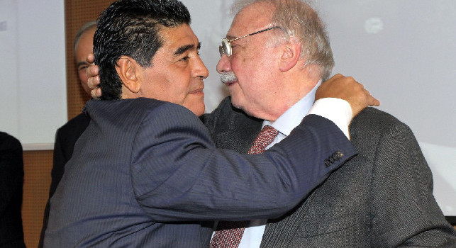 Gianni Minà rivela: Maradona mi obbligò a filmare le sedute dallo psicologo