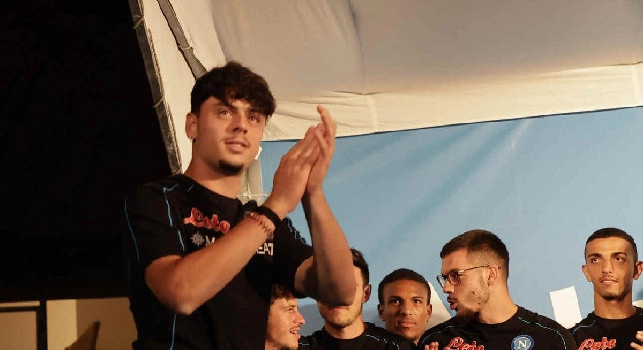 Ambrosino convince il Napoli: offerto un nuovo contratto! Si valutano 6 mesi in Primavera con la Youth League, poi il prestito | ESCLUSIVA