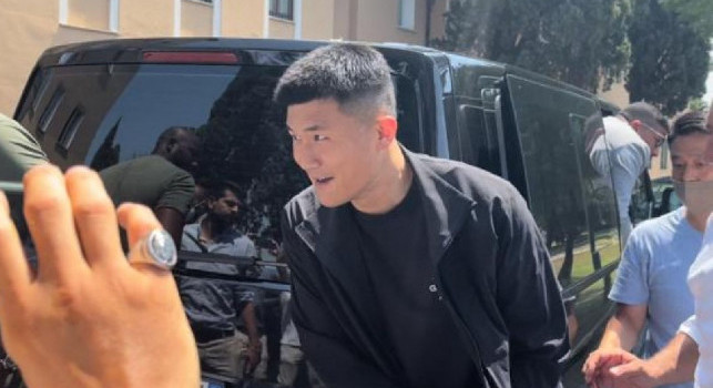 Kim a Castel di Sangro! Ok le visite mediche, domani la firma col Napoli | FOTO E VIDEO