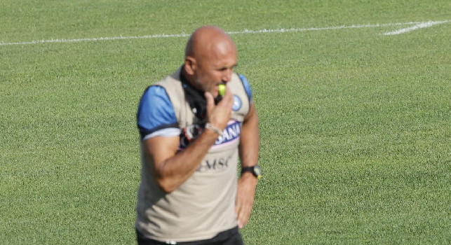 Napoli: niente allenamento oggi, squadra a riposo. Domani seduta a porte chiuse, il comunicato