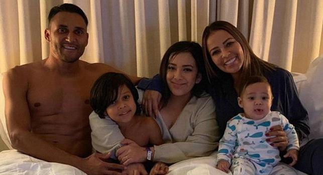 CorrSera a sorpresa: cresce l'idea Keylor Navas, il portiere e la famiglia hanno chiesto info su club e città!