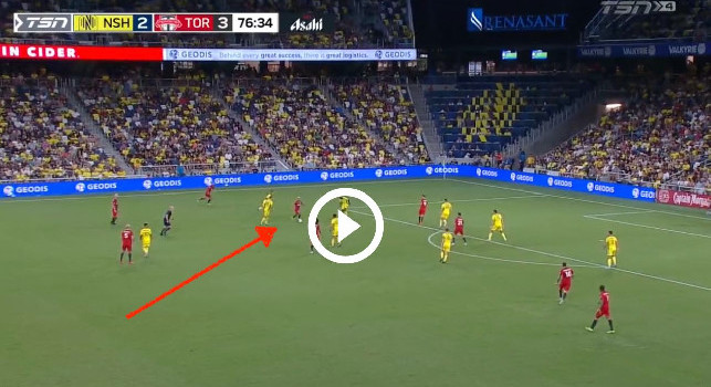 Festa Toronto, arriva il primo gol di Insigne con una magia dalla distanza | VIDEO