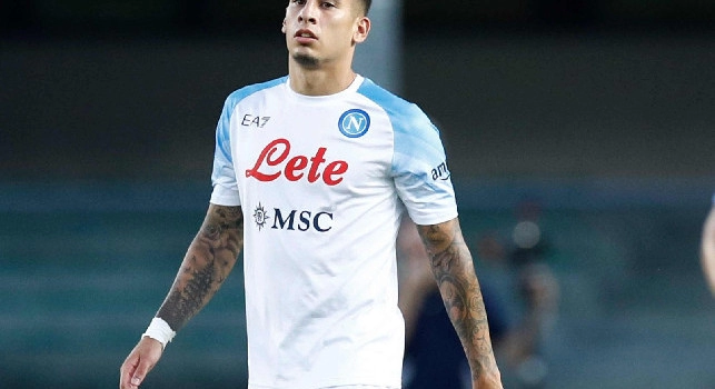 Olivera festeggia il debutto con il Napoli: Vittoria e debutto con questa maglia