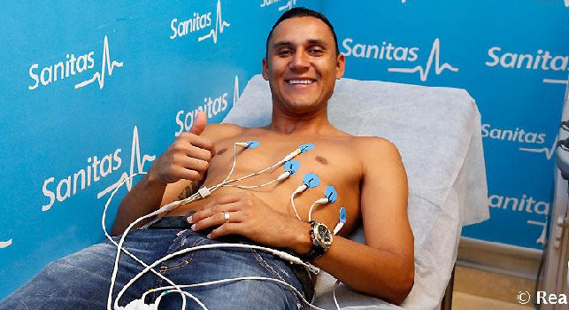 Repubblica - Navas al Napoli, entro 48 ore in Italia per le visite mediche