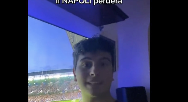 Vengo dal futuro, Rangers-Napoli finisce così. Nuova gaffe del tifoso juventino | VIDEO