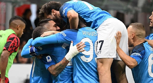 La gioia azzurra a San Siro ed il faccia a faccia Krunic-Kvaratskhelia: le emozioni di Milan-Napoli 1-2 | FOTOGALLERY CN24