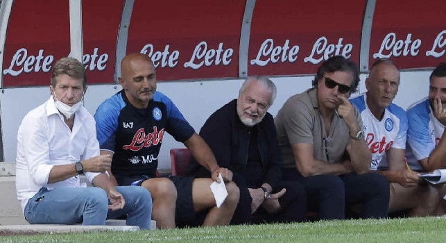 Calciomercato Napoli esempio per la Serie A: efficacia, efficienza ed impatto immediato sui risultati