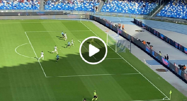 Napoli-Torino 3-0, micidiale contropiede di Kvaratskhelia che fulmina Savic: esplode il Maradona! | VIDEO