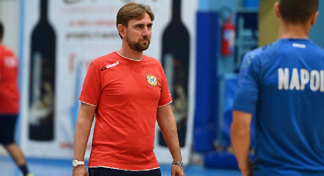 Calcio a 5, Napoli Futsal l’Under 19 debutta col Benevento. Ferri: “Questi ragazzi ci faranno divertire”