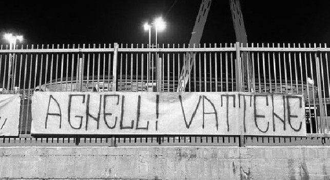 Agnelli Juventus striscione