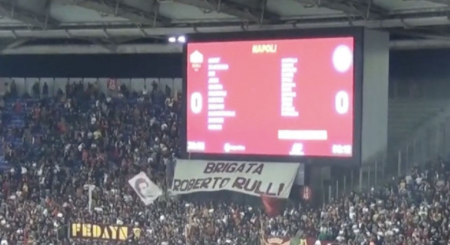 Cori tifosi Roma Napoli