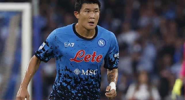 CorSport - Man Utd vuole pagare clausola Kim: la contromossa del Napoli