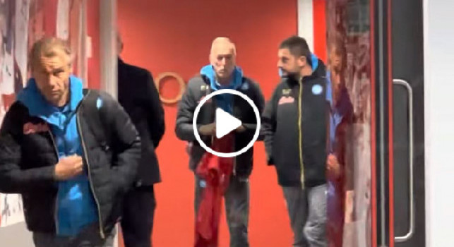 Liverpool-Napoli 2-0, il gesto di Van Dijk nel tunnel degli spogliatoi | VIDEO CN24