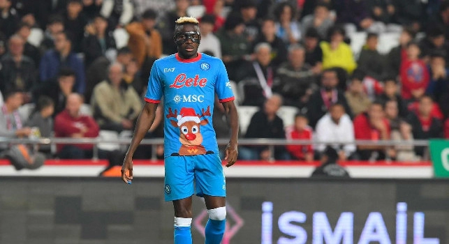 Osimhen, l'amico Akatugba: Lascerà Napoli solo se arriverà un'offerta che farà felice anche il club. Gli ho scritto un messaggio dopo il gol di ieri | ESCLUSIVA