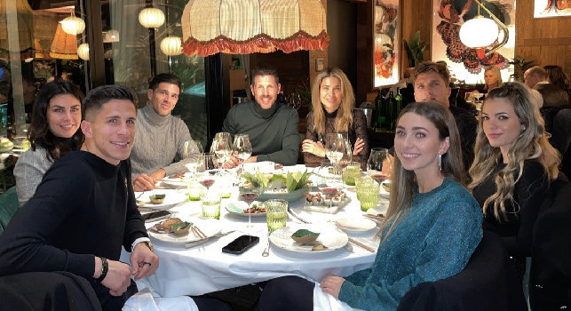 Simeone, Natale in famiglia per il Cholito: ecco dov'è in Europa con il Cholo | FOTO