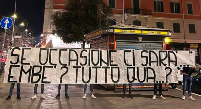 Clamoroso ultras Roma, blitz nella notte: nuova provocazione verso i napoletani | FOTO