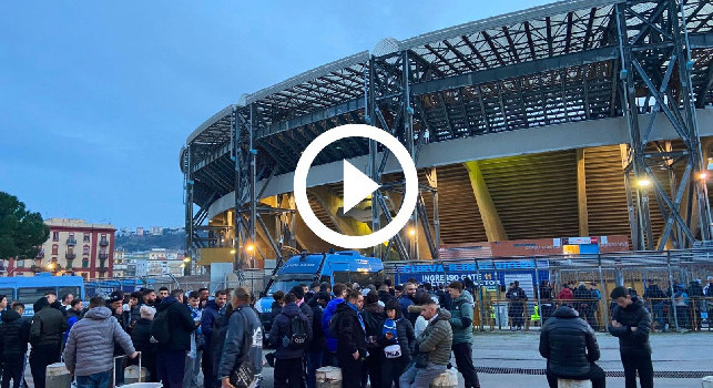 Napoli-Juve, ecco cosa sta accadendo all'esterno del Maradona | VIDEO CN24