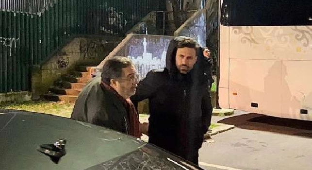 Sirigu-Fiorentina, l'agente lascia il centro sportivo: in arrivo ufficialità e primo allenamento | VIDEO