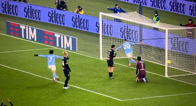 Lazio-Milan 2-0 all’intervallo! +12 e i napoletani sognano