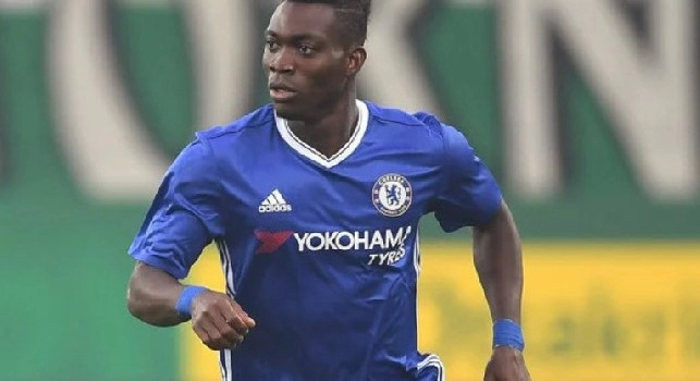 Lutto nel mondo del calcio: l'ex Chelsea Christian Atsu trovato morto sotto le macerie in Turchia