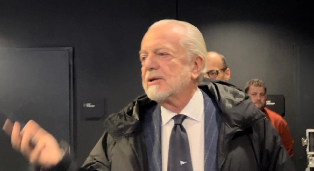 Repubblica contro De Laurentiis: anarchia Napoli! Squadra decapitata, l'addio di Kim non c'entra