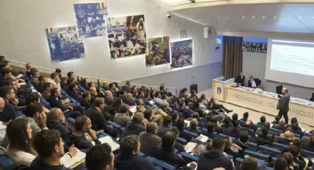 La migliore tesi al corso per ds a Coverciano è di una donna napoletana: Grazie al Napoli Afro United
