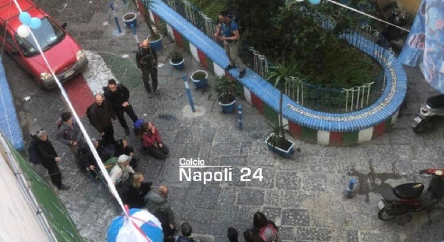 L'imminente festa Scudetto emoziona tutti, turisti stranieri estasiati al Borgo Sant'Antonio Abate | FOTO & VIDEO