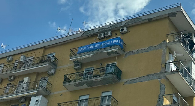 Festa Scudetto Napoli, a Casalnuovo due striscioni da sogno | FOTO CN24