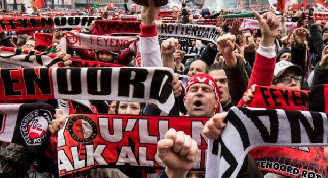 Il Ministero dell'Interno vieta la trasferta a Roma ai supporters del Feyenoord: sono gemellati con i tifosi del Napoli