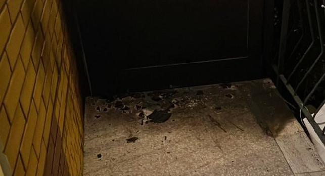 Club Napoli Cesena denuncia: molotov sul balcone di un esponente, si è rischiato il morto per lo striscione! | FOTO
