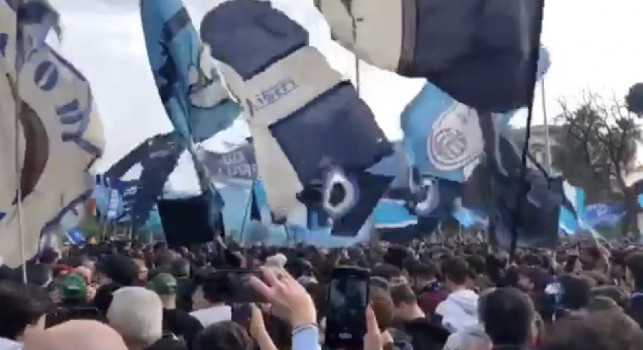 Zambardino contro le proteste degli ultras: Napoli siamo tutti, non solo voi!