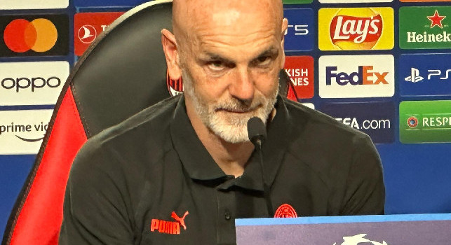 Milan, Pioli in conferenza: 50-50 le possibilità di qualificazione, turno tutto da conquistare! Cosa mi aspetto a Napoli senza Kim e Anguissa? Siamo a metà della salita | VIDEO