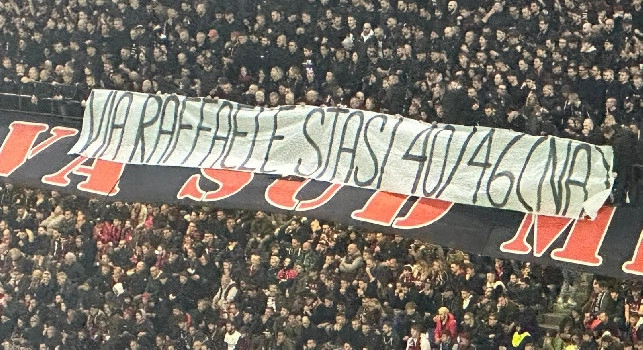 striscione milan