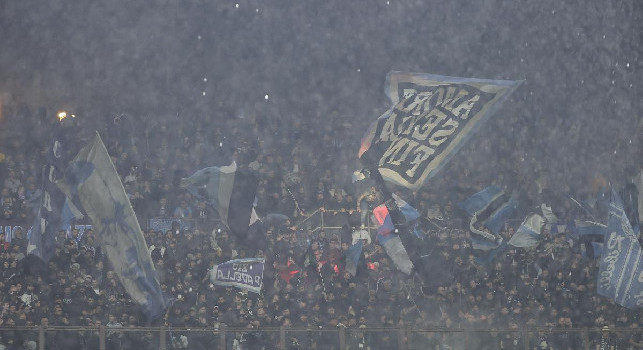 Napoli-Verona, tornano coreografie, bandiere e tamburi sugli spalti! I tifosi hanno chiesto un incontro