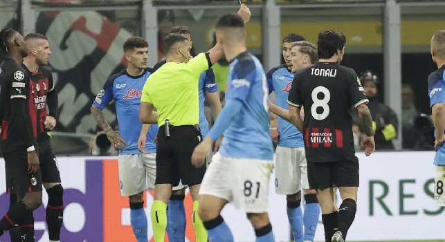 Mazzoleni difende l'arbitro: Ha vinto la squadra migliore, 5 gol al Napoli in pochi giorni