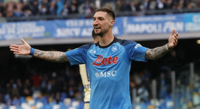 Report allenamento SSC Napoli: terapie per Politano, lavoro individuale in campo per Olivera