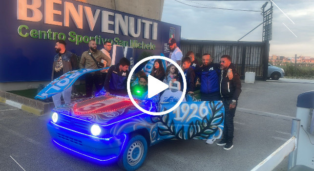 Tifosi scatenati all'ASD Micri, auto dedicata al 3° Scudetto del Napoli! | VIDEO