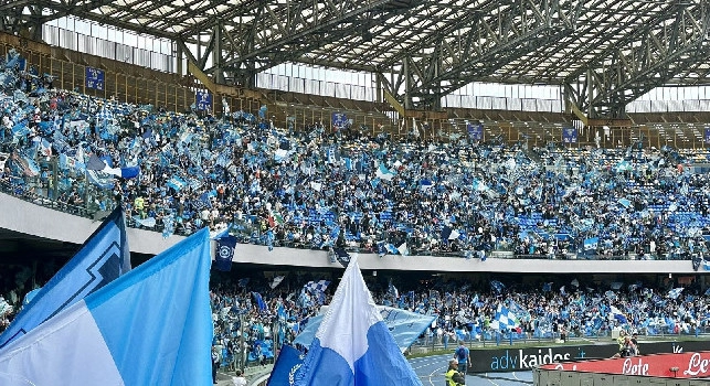 Napoli-Fiorentina, pienone al Maradona: stadio sold-out!