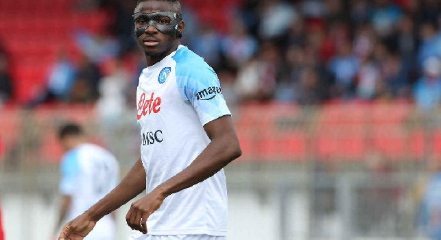 Gazzetta - Due club stanno sondando l'entourage Osimhen per capire la cifra giusta da offrire al Napoli