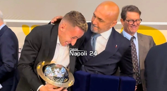 Non firmare, vieni qui, il Napoli ci ha provato fino all'ultimo per Frattesi: il retroscena di Sky