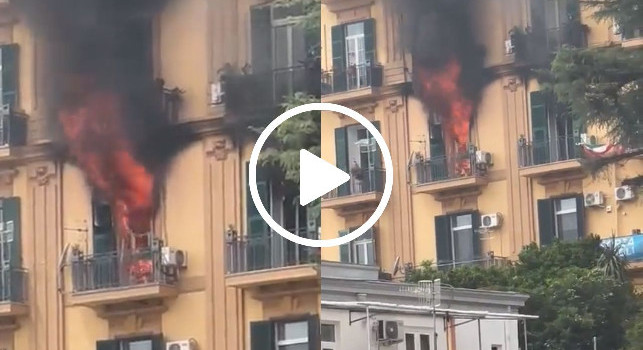 Incendio Napoli a Chiaia