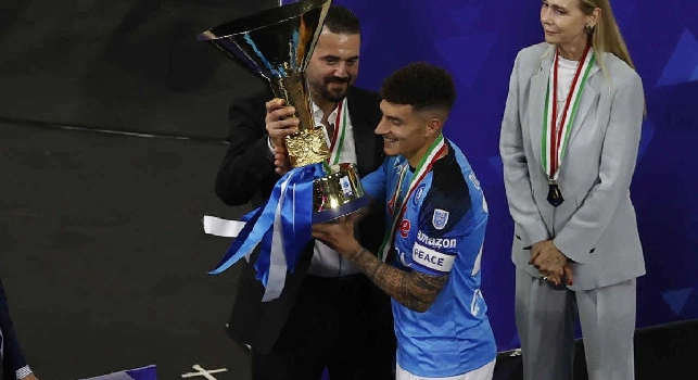 Di Lorenzo può eguagliare Maradona nella storia: perché è il capitano perfetto per questo Napoli
