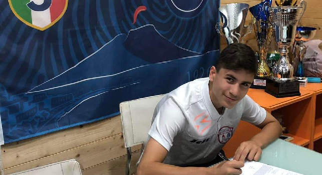 UFFICIALE - Colpo per le giovanili del Napoli, firma un 2009