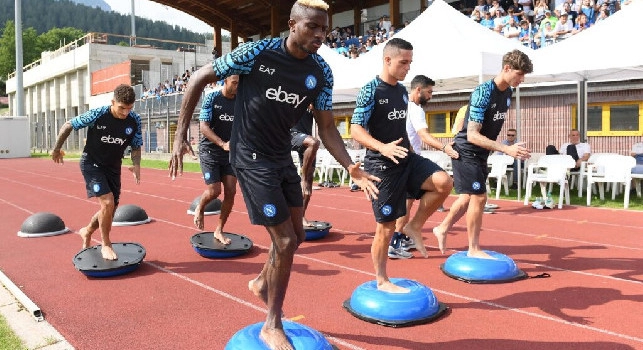 SSC Napoli, il report della seduta mattutina: Juan Jesus in gruppo e personalizzato per tre azzurri